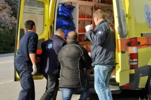 Σοκ με εργατικό ατύχημα στο Κιάτο: Στο «Γεννηματάς» η 40χρονη σε κρίσιμη κατάσταση