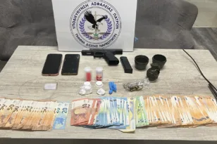 Πάτρα: Συλλήψεις για διακίνηση και κατοχή ναρκωτικών