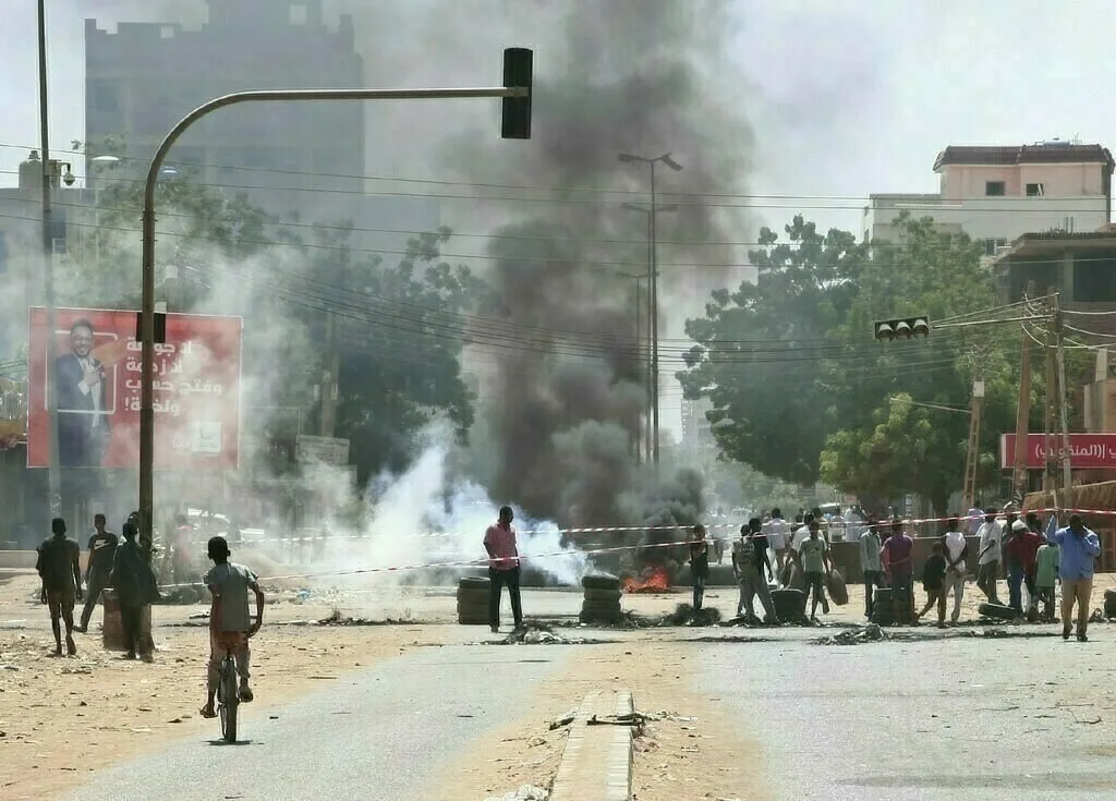 Νέα τραγωδία στο Σουδάν: Επίθεση με drone άφησε πίσω της 32 νεκρούς και παιδιά στα θύματα