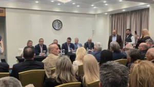 Μήνυμα ενότητας από Κοντογεώργη και Κονταδάκη: «Θα πάμε μπροστά ή πίσω;»