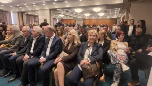 Μήνυμα ενότητας από Κοντογεώργη και Κονταδάκη: «Θα πάμε μπροστά ή πίσω;»