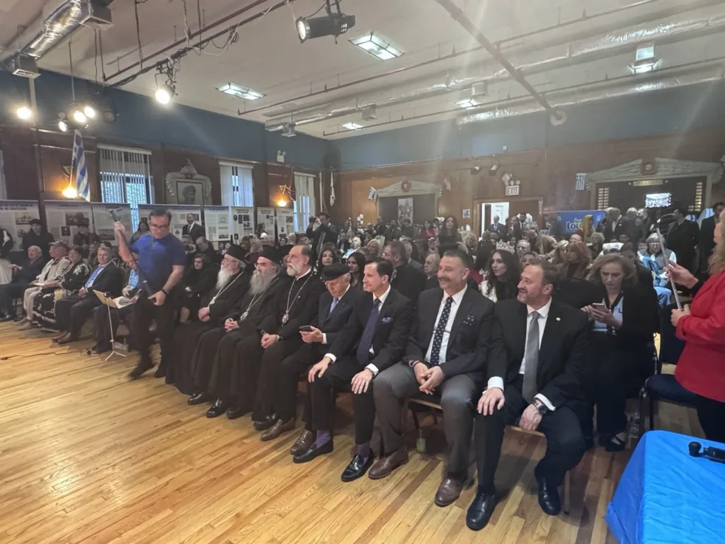 Στη Νέα Υόρκη ο Περιφερειάρχης Δυτικής Ελλάδας Νεκτάριος Φαρμάκης - Θερμή υποδοχή στο Σταθάκειο Κέντρο και σημαντικές συναντήσεις