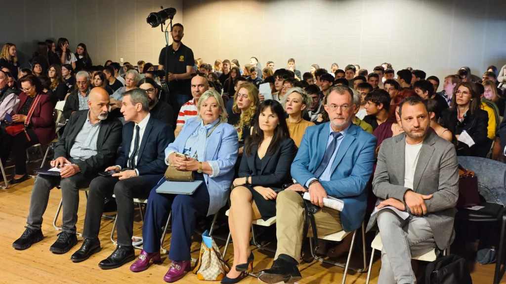 Ημερίδα από την Περιφέρεια Δυτικής Ελλάδας με θέμα την «Έμφυλη βία: Αίτια & τρόποι αντιμετώπισης»