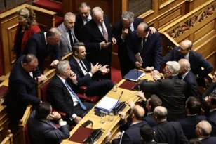 Υπόθεση ΟΠΕΚΕΠΕ: Τι σημαίνει για την κυβέρνηση ο νέος «κάβος» – Η αναμονή και τα σενάρια για διαγραφές ή ανασχηματισμό