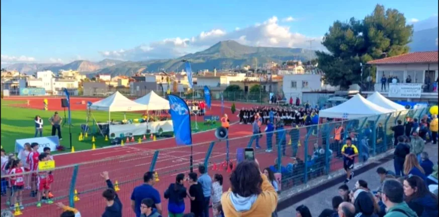 Αθηνόδωρος: Με απίστευτη επιτυχία οι αγώνες στίβου «Χρήστος Λαϊνάς»
