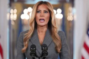 Μελάνια Τραμπ για Επστάιν: Δημόσια διάψευση και αιφνιδιασμός Τραμπ