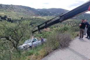 Κρήτη: Νεωκόρο δεν πήγε στη λειτουργία επειδή εγκλωβίστηκε μετά από τροχαίο - Τον βρήκαν σε γκρεμό