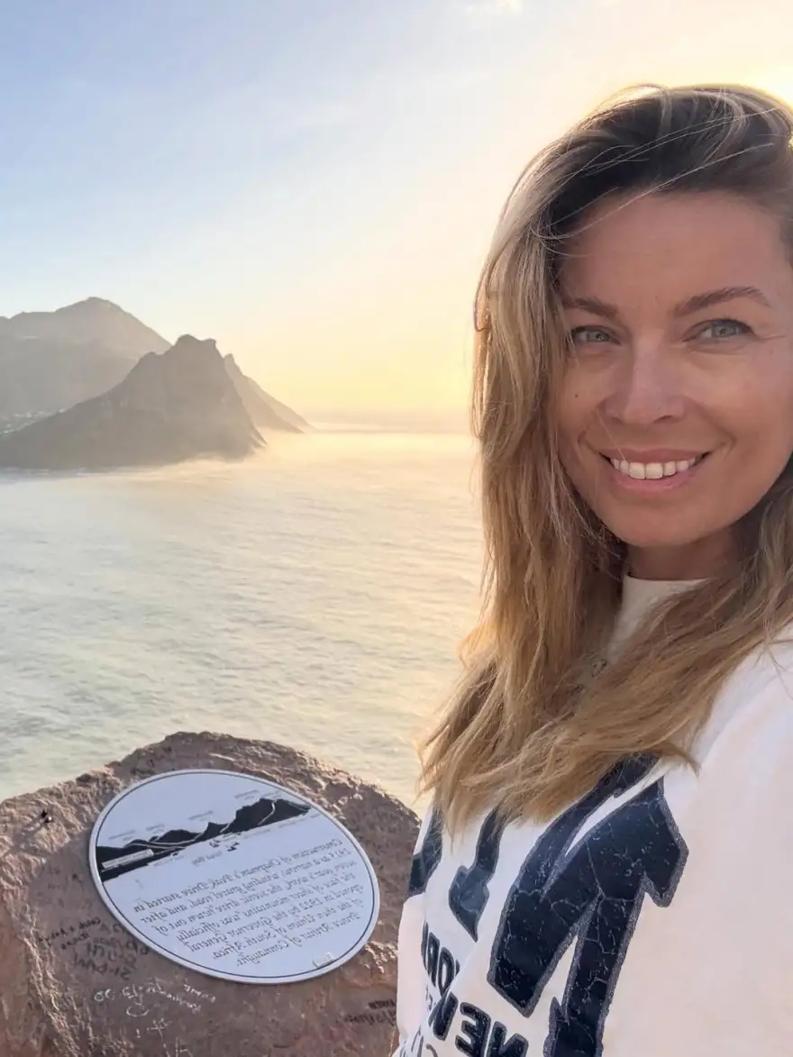 Μαριέττα Χρουσαλά: Πόζαρε με μπικίνι στο Κέιπ Τάουν