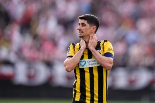 ΑΕΚ: Μυϊκό πρόβλημα ο Μάνταλος – Ποια παιχνίδια κινδυνεύει να χάσει