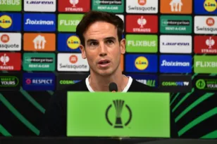 ΑΕΚ-Ράγιο Βαγεκάνο – Πέρεθ: «Η ΑΕΚ θα προσπαθήσει να πετύχει γκολ νωρίς»