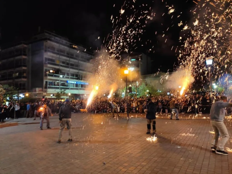 Πάσχα στη Δυτική Ελλάδα: Έθιμα με φως, παράδοση και έντονο τοπικό χαρακτήρα ΦΩΤΟ