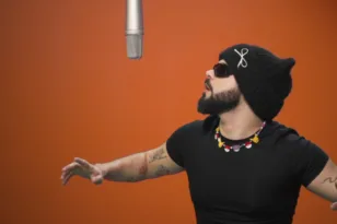 Ο Ακύλας ξεσήκωσε το Euro Party της Κύπρου με το «Ferto» ΒΙΝΤΕΟ