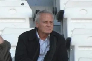 Εφυγε από τη ζωή ο Αλέκος Καραμπέτσος