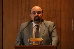 Μικροσωματίδια πολιορκούν την Πάτρα: Τα τζάκια βασικός «ένοχος» της ρύπανσης