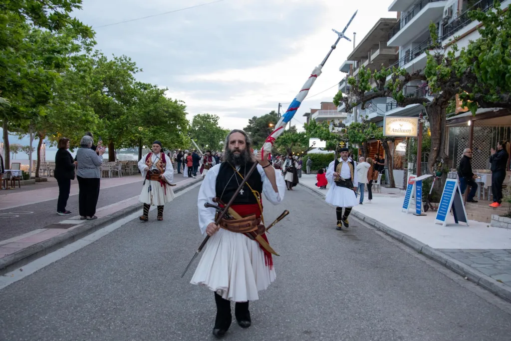 Ναύπακτος: Με Πομπή Αρματωμένων και ιστορικό δρώμενο η 197η Επέτειος της Απελευθέρωσης