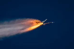 Artemis II: Δείτε φωτογραφίες και βίντεο από την εντυπωσιακή εκτόξευση