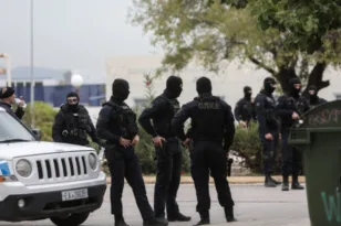 Συναγερμός στην ΕΛ.ΑΣ: Αναφορές για πυροβολισμούς στις φοιτητικές εστίες Ζωγράφου, σε εξέλιξη αστυνομική έρευνα