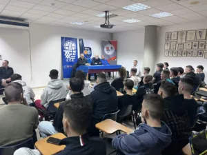 Πεντάδα διαιτητών της ΕΣΚΑ-Η ανέβηκε στη Γ΄ Εθνική