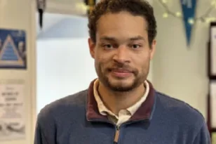 Λευκός Οίκος: «Δεν συνεργάζεται ο δράστης», οπλισμένος σαν “αστακός”