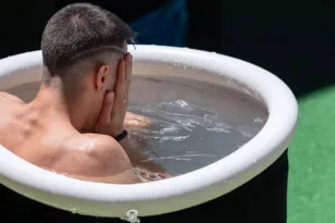 Κρύο νερό και διάθεση: Αρκούν πέντε λεπτά για αισθητή βελτίωση