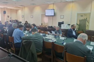 Πάτρα: Δεν συζήτησαν στο δημοτικό συμβούλιο για τα τέλη των φοιτητών γιατί «έτσι ήθελαν»