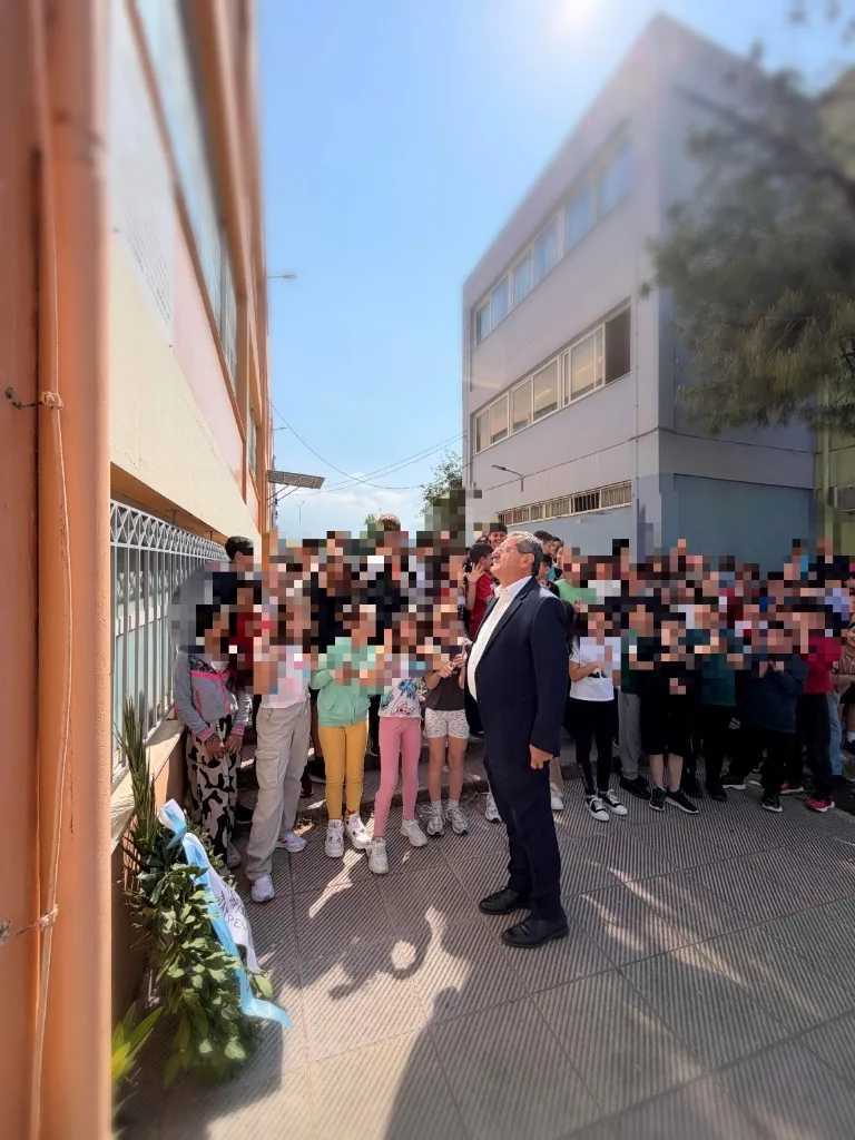 Πάτρα: Ο Δήμος τίμησε με παιδιά τον αντιδικτατορικό αγώνα - Με αφορμή την 21η Απριλίου