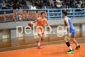 Τα Αραχωβίτικα/Ακταίο πήραν το ντέρμπι με την ΕΑΠ, η ΑΕ Ροϊτίκων το «25 στα 25»! ΦΩΤΟ