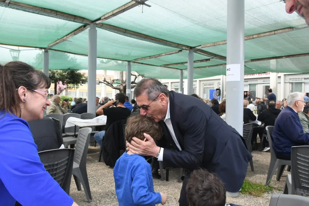 Πάτρα: Με ευχές και χαμόγελα το Πασχαλινό Γλέντι του Δήμου ΦΩΤΟ