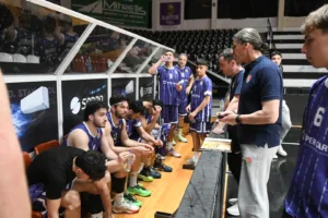 Ο Αίολος Αγυιάς νίκησε την Απολλωνιάδα και... πετάει ψηλά - Δηλώσεις Σκέντζου