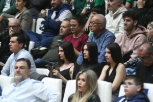 Προμηθέας-Παναθηναϊκός: Κερκίδες με δροσιά, ομορφιά και χαμόγελα - Φωτογραφίες