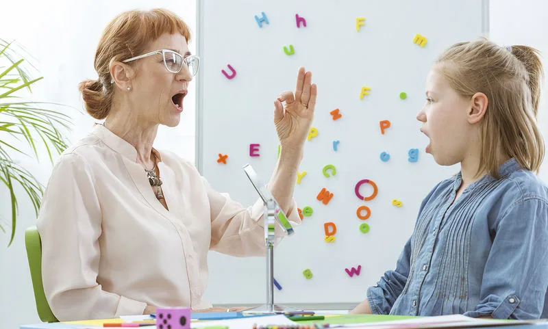 Ειδική αγωγή: Τι αλλάζει ο ΕΟΠΥΥ στην έγκριση θεραπειών