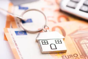 Τριπλή επιστροφή ενοικίου: Ποιοι γιατροί, νοσηλευτές και εκπαιδευτικοί θα πάρουν ενίσχυση