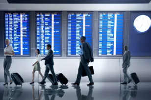 Παρά την κρίση στη Μέση Ανατολή, σταθερή η ζήτηση για την Ελλάδα από τη Βρετανία