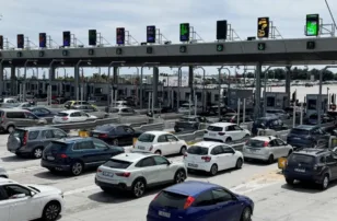 Κορυφώνεται η επιστροφή των εκδρομέων του Πάσχα