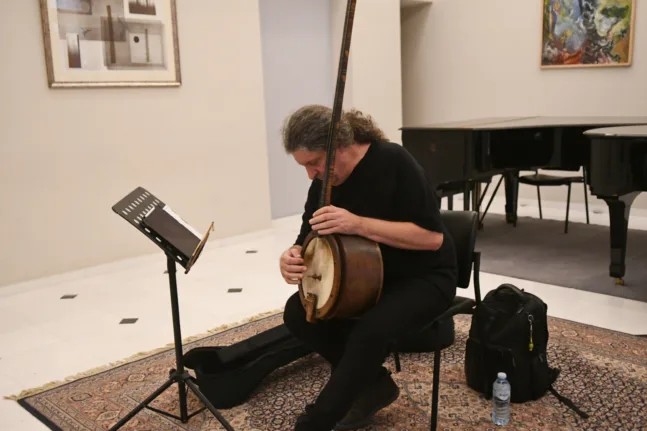 Πάτρα: Ο Ευγένιος Βούλγαρης άνοιξε τη «Μελωδική τροπικότητα» στις «Δευτέρες στο Ωδείο» ΦΩΤΟ