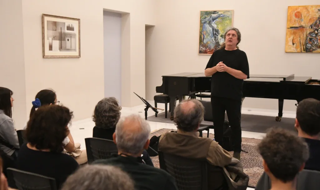 Πάτρα: Ο Ευγένιος Βούλγαρης άνοιξε τη «Μελωδική τροπικότητα» στις «Δευτέρες στο Ωδείο» ΦΩΤΟ