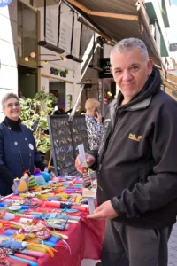 Πάτρα: Μεγάλη ανταπόκριση στο Πασχαλινό Bazaar από το «Φωτεινό Αστέρι» ΦΩΤΟ Πάτρα: Μεγάλη ανταπόκριση στο Πασχαλινό Bazaar από το «Φωτεινό Αστέρι» ΦΩΤΟ