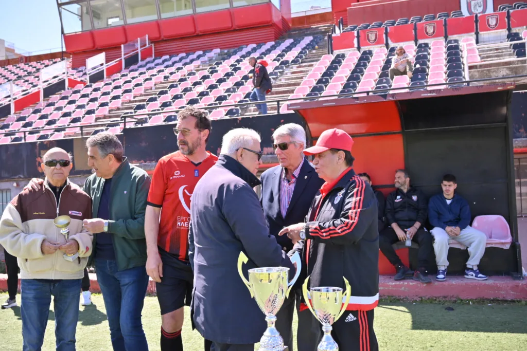 Τήρησαν και φέτος το έθιμο οι Παλαίμαχοι ΦΩΤΟΓΡΑΦΙΕΣ