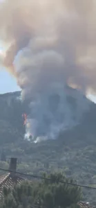 Άμπελος Αχαΐας: 112 για εκκένωση της περιοχής Άνω Ποροβίτσα με προτροπή «Απομακρυνθείτε προς Ακράτα», ΒΙΝΤΕΟ