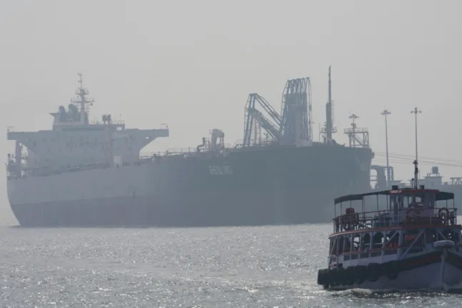 Βρετανία: Συναγερμός για τα Στενά του Ορμούζ με τηλεδιάσκεψη 35 χωρών