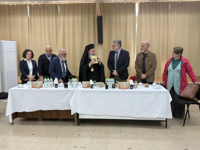 Πάτρα: Δίπλα σε εργαζόμενους και ωφελούμενους ιδρυμάτων ο Μητροπολίτης Χρυσόστομος ενόψει Πάσχα