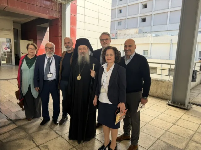 Πάτρα: Δίπλα σε εργαζόμενους και ωφελούμενους ιδρυμάτων ο Μητροπολίτης Χρυσόστομος ενόψει Πάσχα