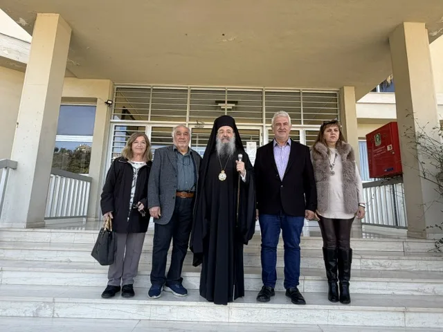 Πάτρα: Δίπλα σε εργαζόμενους και ωφελούμενους ιδρυμάτων ο Μητροπολίτης Χρυσόστομος ενόψει Πάσχα