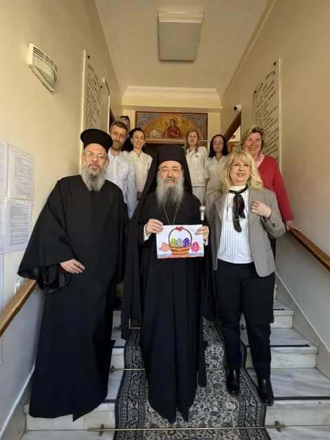 Πάτρα: Δίπλα σε εργαζόμενους και ωφελούμενους ιδρυμάτων ο Μητροπολίτης Χρυσόστομος ενόψει Πάσχα