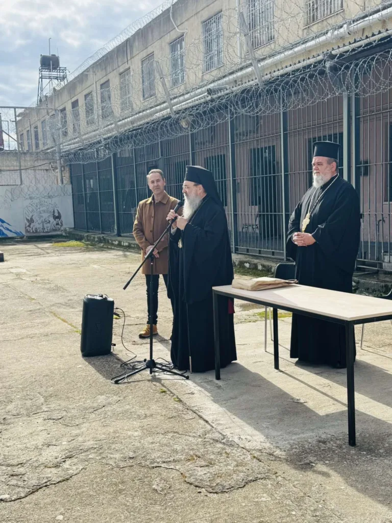 Πάτρα: Δίπλα σε εργαζόμενους και ωφελούμενους ιδρυμάτων ο Μητροπολίτης Χρυσόστομος ενόψει Πάσχα Πάτρα: Δίπλα σε εργαζόμενους και ωφελούμενους ιδρυμάτων ο Μητροπολίτης Χρυσόστομος ενόψει Πάσχα