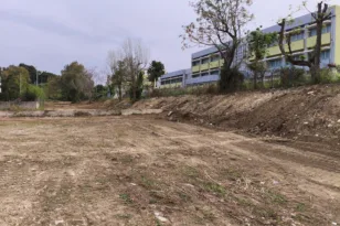 Πάτρα: Καθαρίστηκε η περιοχή μεταξύ των σχολείων Ανθούπολης και του Αρχαιολογικού Μουσείου