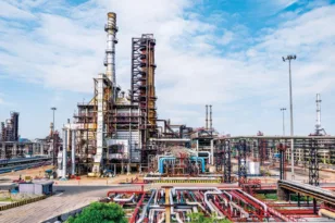 Η Ινδία αγόρασε πετρέλαιο από το Ιράν μετά από επτά χρόνια