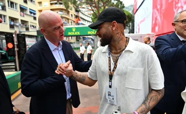 Σάλος, μαζική διαρροή δεδομένων με θύματα Νεϊμάρ και Ινφαντίνο!