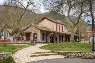 Πρωτομαγιά στα Καλάβρυτα: 5 λόγοι που θα σε κάνουν να αφήσεις την πόλη χωρίς δεύτερη σκέψη