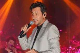 Πάνος Καλίδης: «Στις δουλειές σας πώς μιλάτε, στην καθαρεύουσα;»